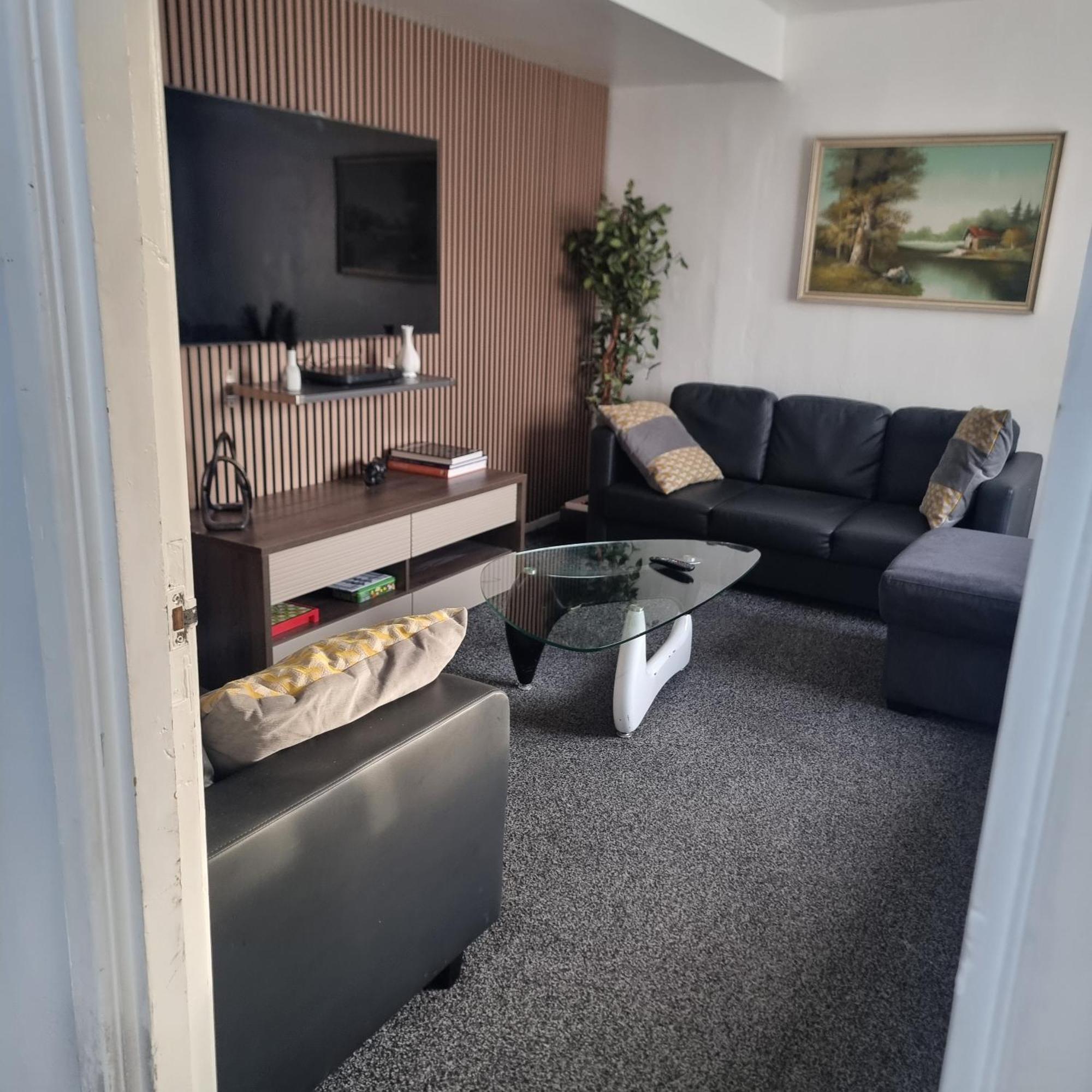 Spacious House In Central Manchester Buitenkant foto